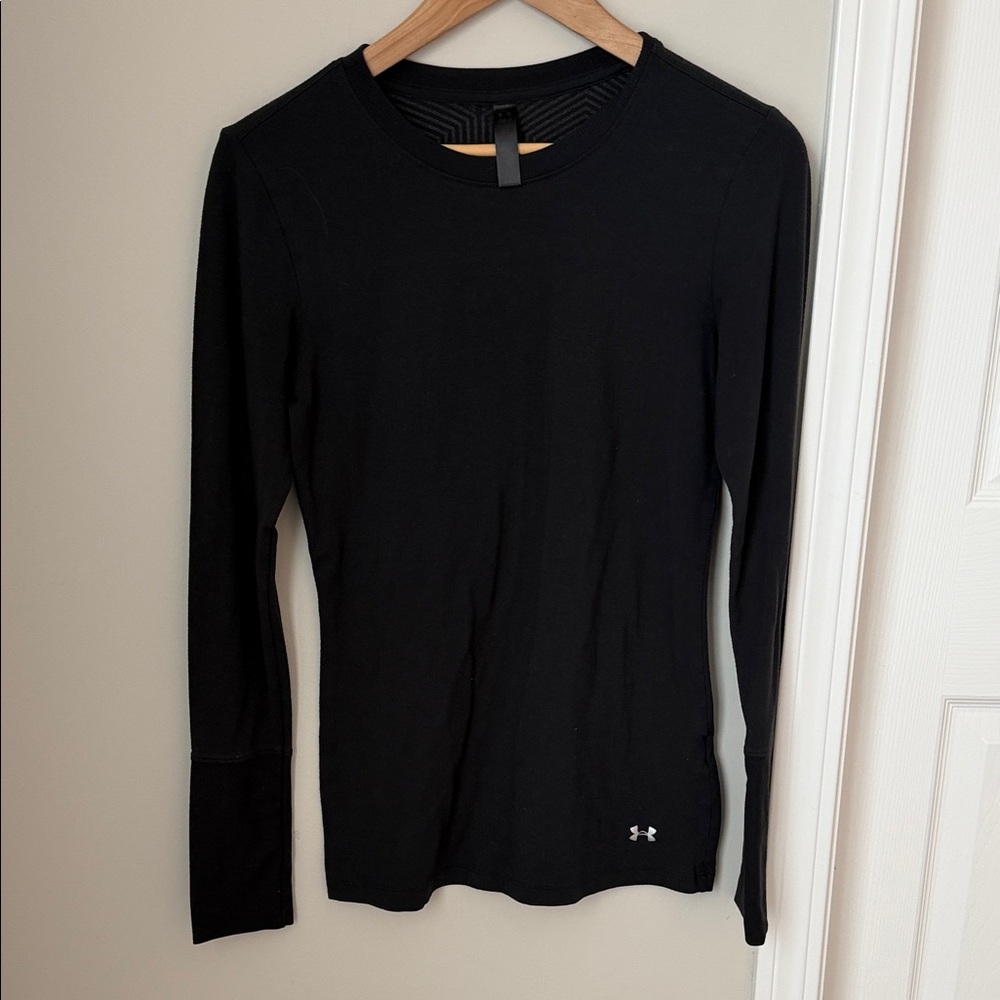 Under Armour Women's Classic Black Long Sleeve Tee